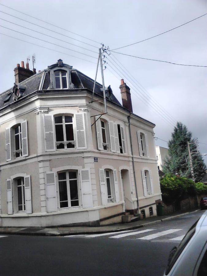 Centre Ville, Chambre Independante 20M2 Et Sa Salle De Bain Privee Nogent-le-Rotrou Eksteriør billede