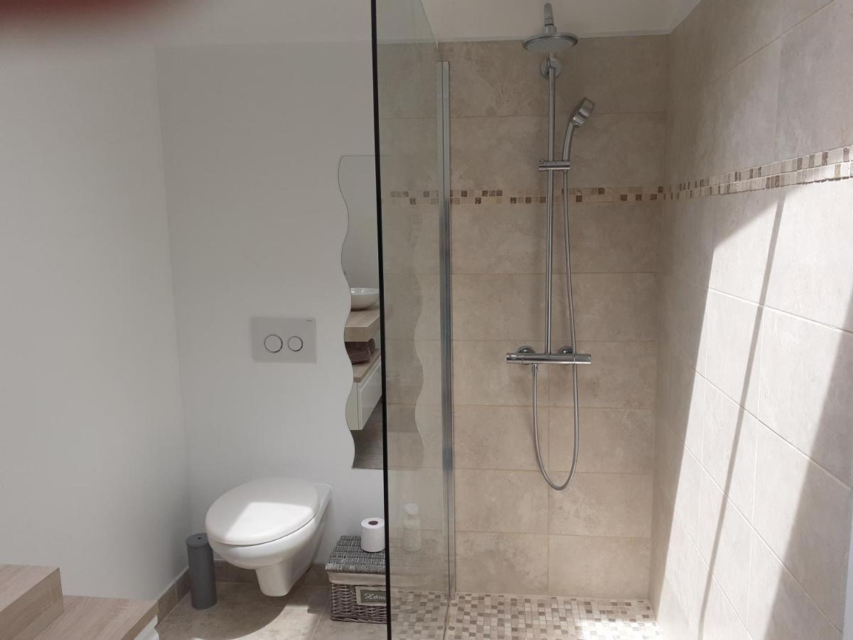 Centre Ville, Chambre Independante 20M2 Et Sa Salle De Bain Privee Nogent-le-Rotrou Eksteriør billede