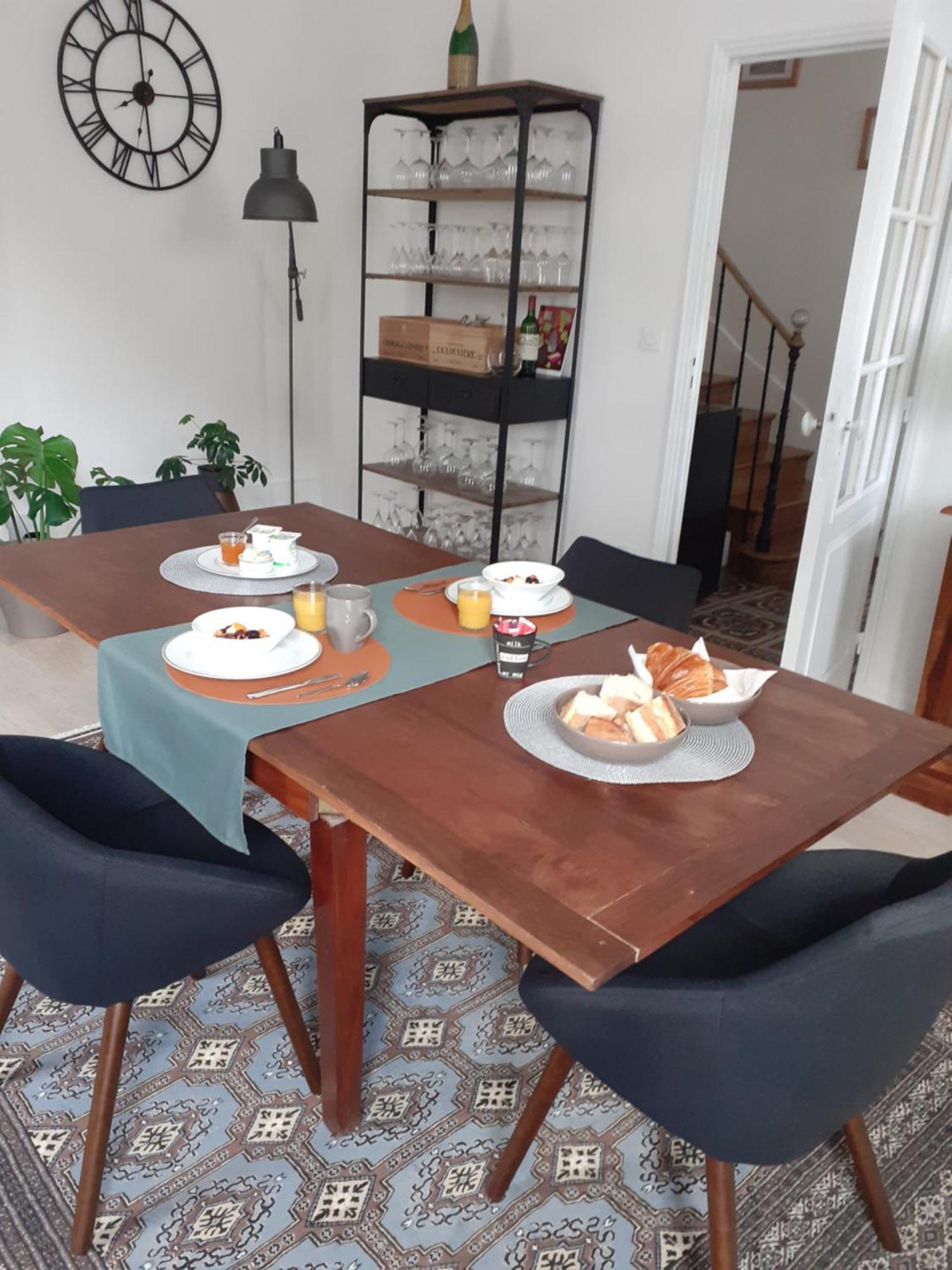 Centre Ville, Chambre Independante 20M2 Et Sa Salle De Bain Privee Nogent-le-Rotrou Eksteriør billede